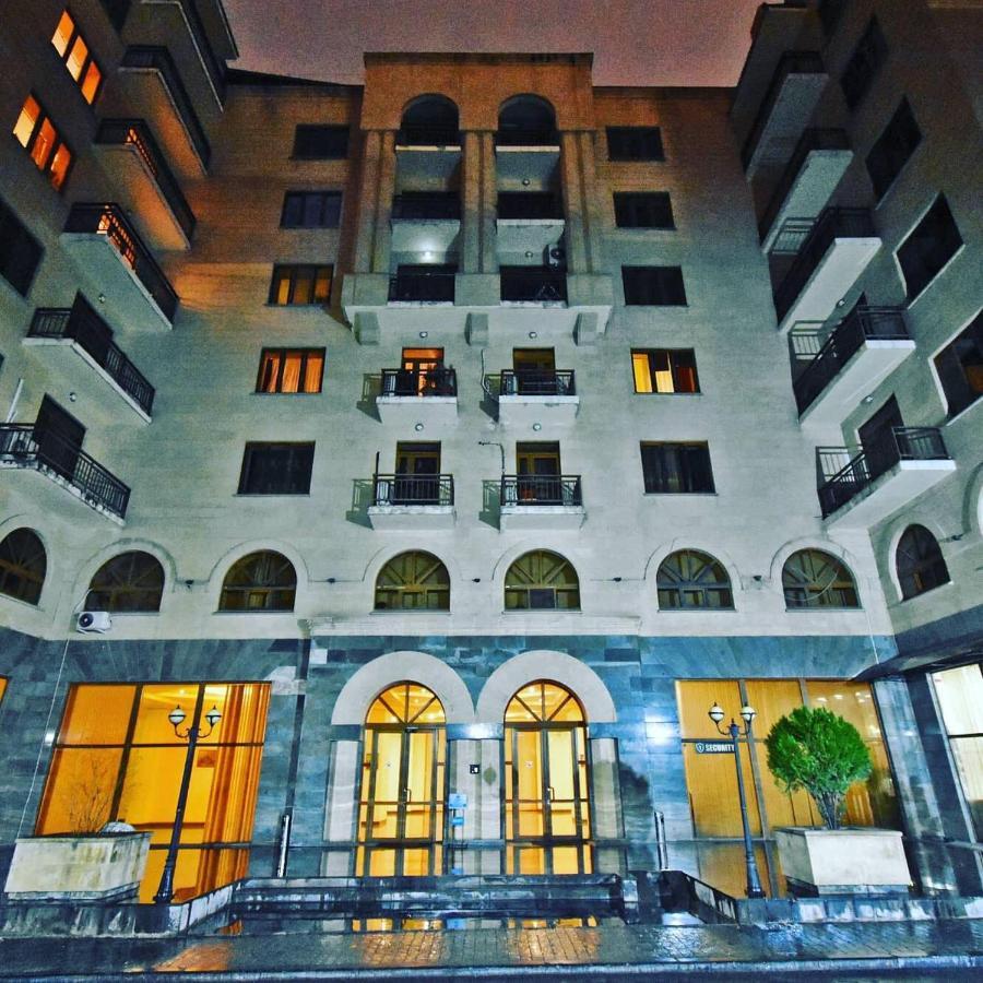 Mount Hood Apartments เยเรวาน ภายนอก รูปภาพ