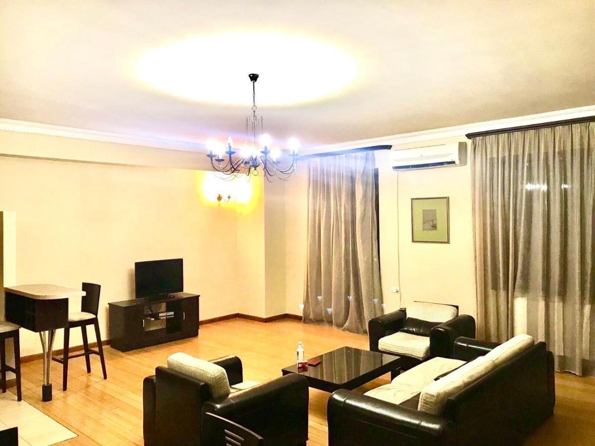 Mount Hood Apartments เยเรวาน ภายนอก รูปภาพ