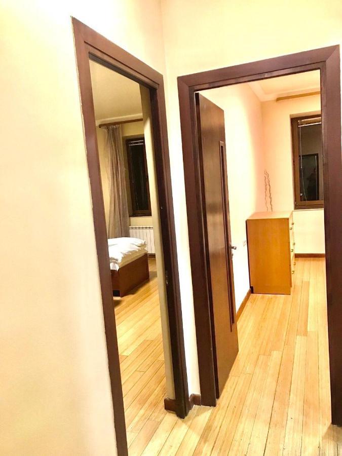 Mount Hood Apartments เยเรวาน ภายนอก รูปภาพ